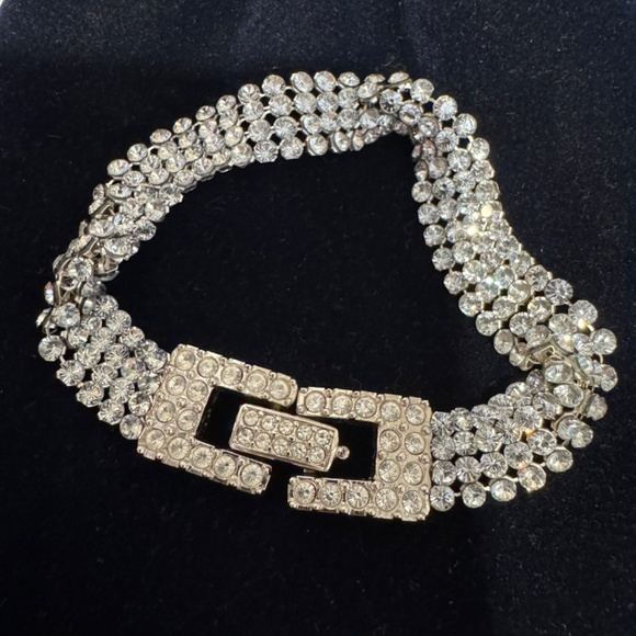 Swarovski Crystal Bracelet - Picture 1 of 9